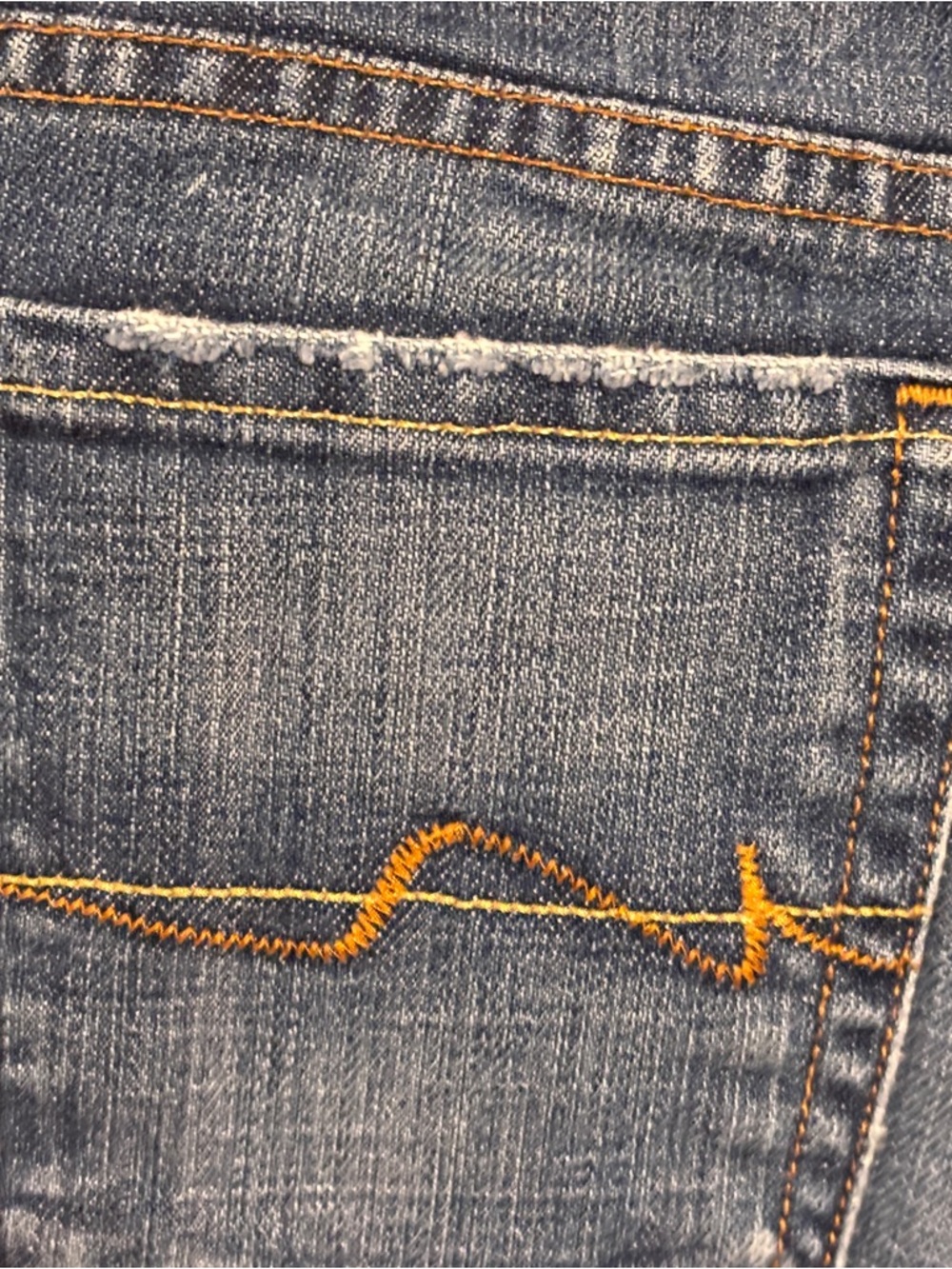 David Kahn Women’s Boot Cut Jeans in Medium Blue Wash SZ 10 - Picture 8 of 15